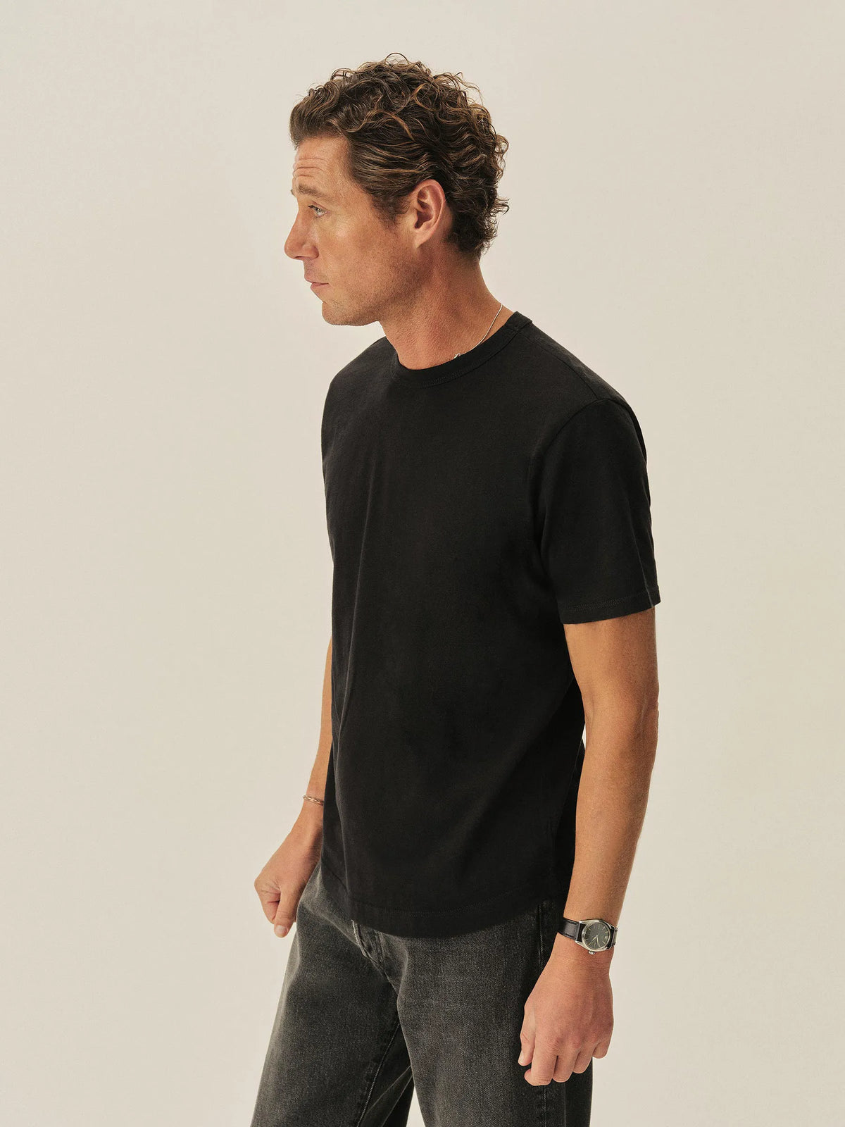 Black Slub Curved Hem Tee