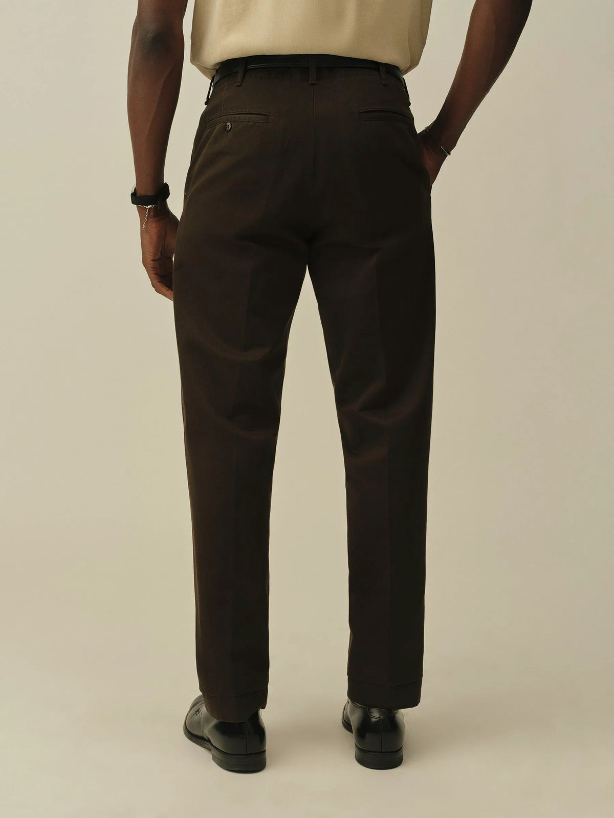 Bark Paperback Twill Ford Standard Chino