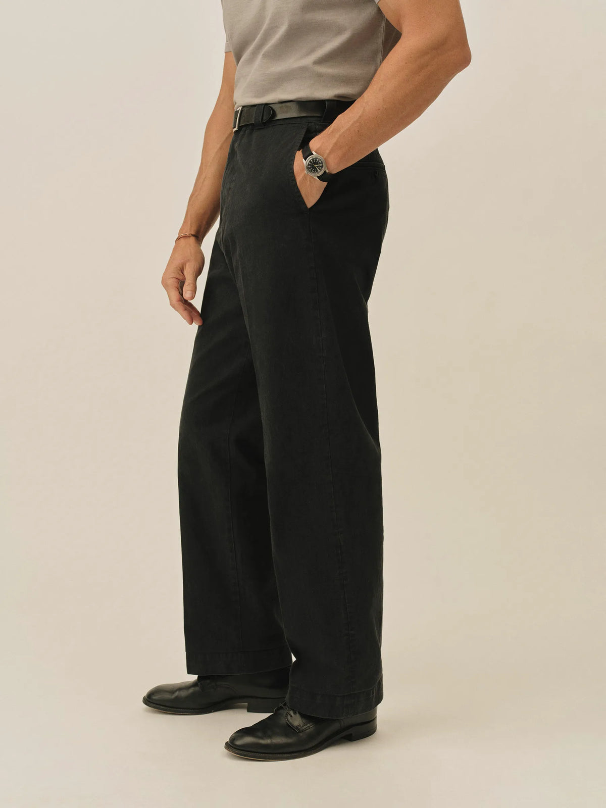 Black Big Chino