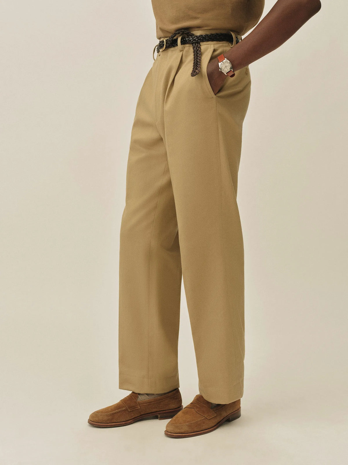 Classic Khaki Hollywood Pleated Trouser